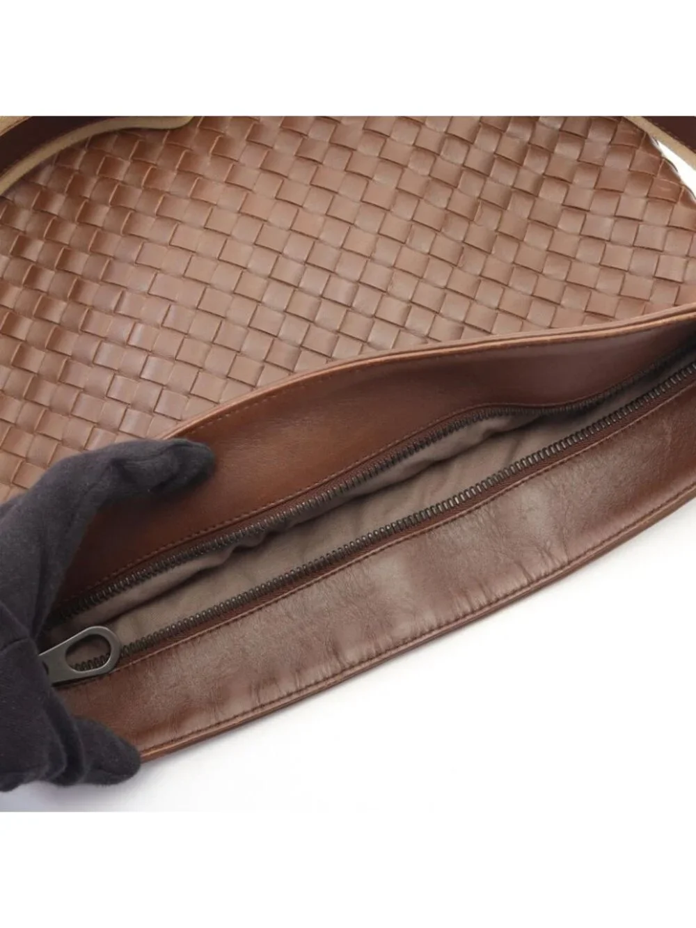 Bottega Veneta Shoulder Bag Intrecciato Brown Leather